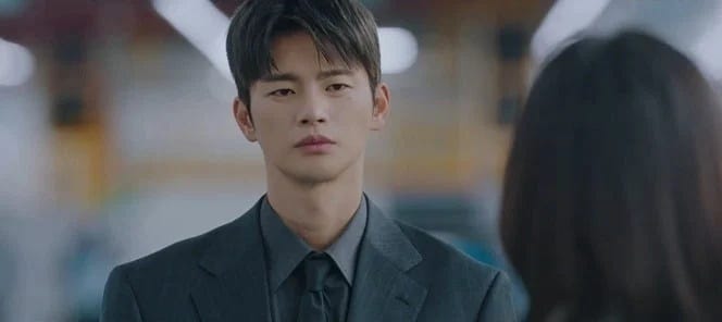 서인국 살 뺀 근황 포토, 내일도 출근 제작발표회에서 더 크게 읽힌 건 감량보다 노 다이어트....
