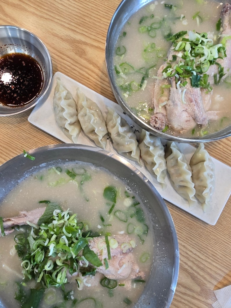 대구 동구 언양식닭칼국수 - 점심 장사만 하는 찐맛집