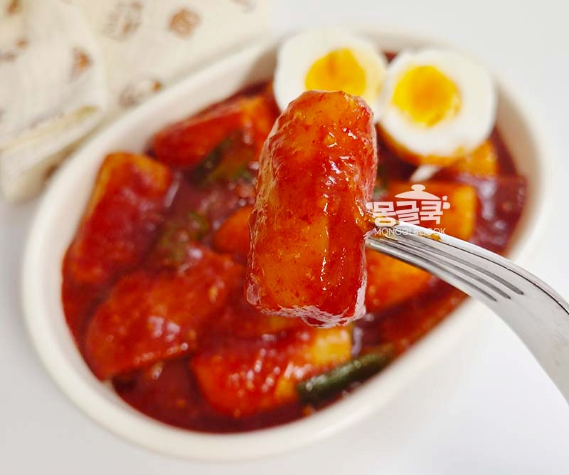 가래떡 떡볶이 레시피, 분식집처럼 쫀득한 황금 양념 만드는 법