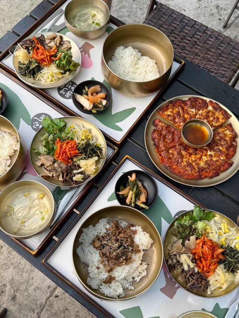 명동 미쉐린 비빔밥 목멱산방 남산타워점 주차는 남산파출소 공영주차장이용