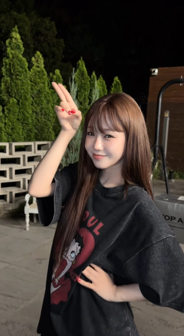 [셀럽패션] 최유정 인스타그램 패션! 비장의 무기 챌린지 티셔츠 어디꺼?