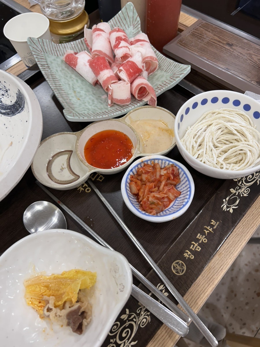 청담동샤브 천안펜타포트점 사진 2