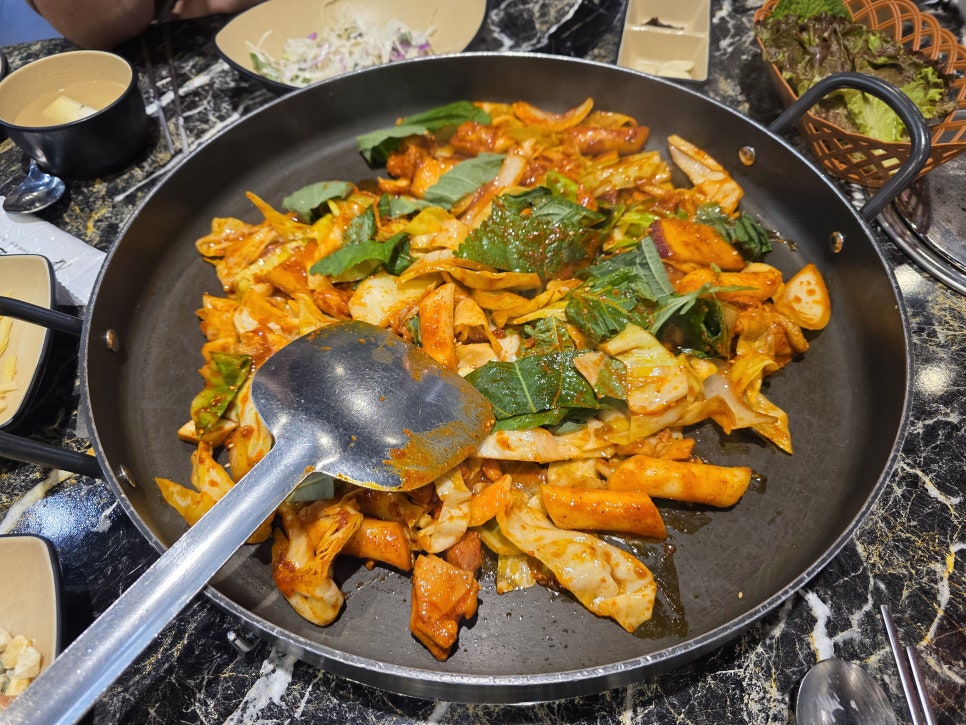 한지붕갈비 석바위역점 사진 5