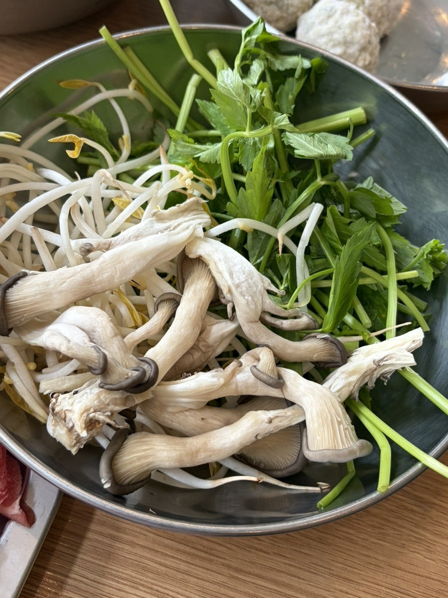 청록미나리식당 과천점 사진 6