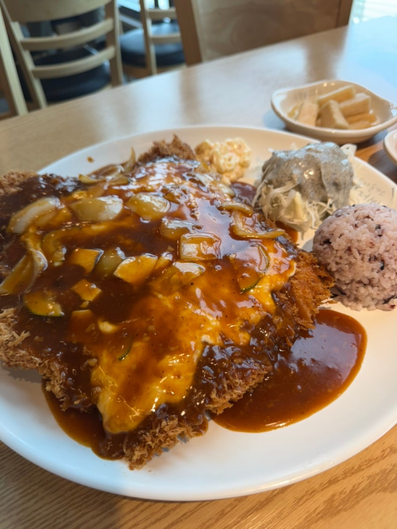뚱보아저씨 공주돈까스맛집 수제돈가스 멸치국수 점심 메뉴 추천 따봉!