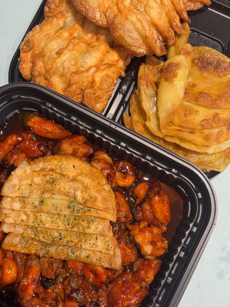 [내돈내산] 수성구 저녁 및 야식 꿀조합, 나만 알고 싶은 배달 치트키! '기영이숯불두마리치....