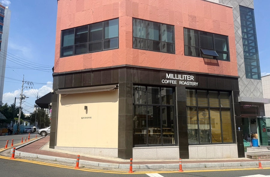 밀리리터커피로스터리 본점 사진 1