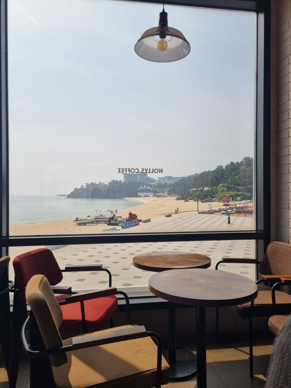 할리스 동해촛대바위점 사진 2