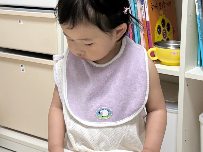 지니윤 신생아 턱받이 추천! 흡수력 좋은 아기 턱받이 후기