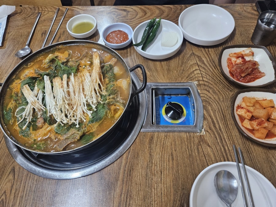 이인자뼈다귀해장국 사진 4