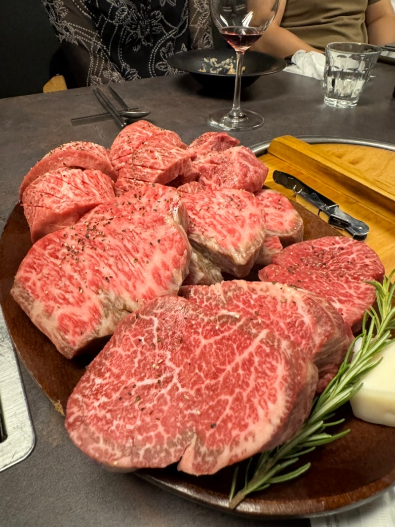 [한우 오마카세] 삼성동 한우 오마카세 솔직하고 자세한 후기(메뉴, 와인 콜키지)_민규 삼성....