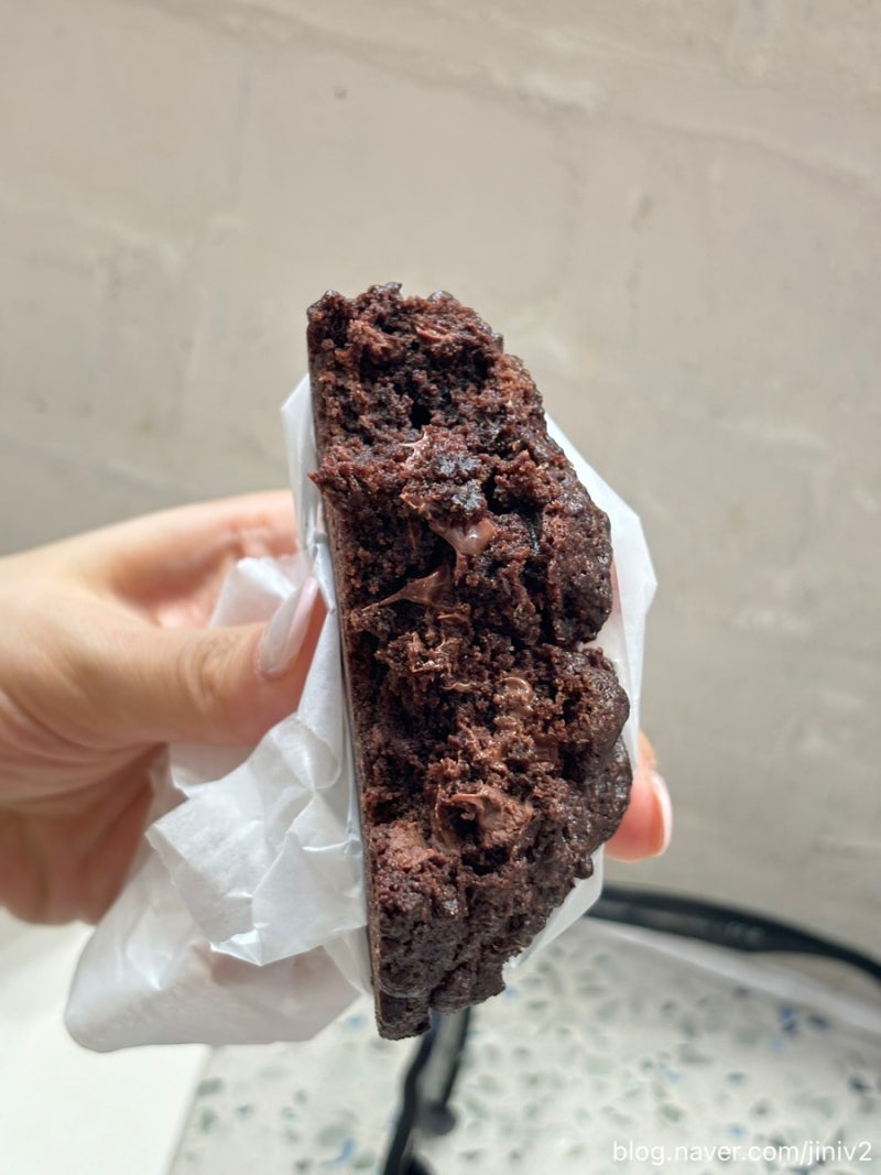 [뉴욕 디저트 맛집]르뱅쿠키의 원조 Levain Bakery | 극한의 달달구리함 | 필수 먹어야 할 먹킷리....