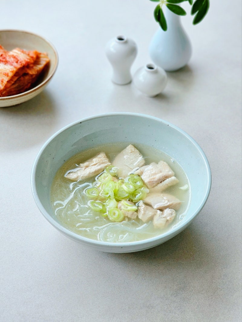 라면만큼 쉬운 순살 닭곰탕 레시피 아기부터 어른까지 한그릇 뚝딱
