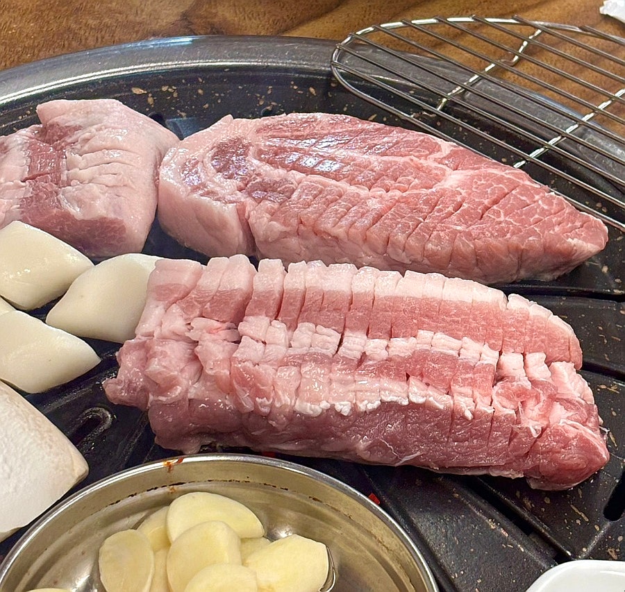 추봉네참숯소갈비살전문점 사진 1