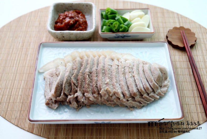 성시경 돼지 앞다리살수육 레시피 돼지수육 맛있게 삶는법 삶는시간