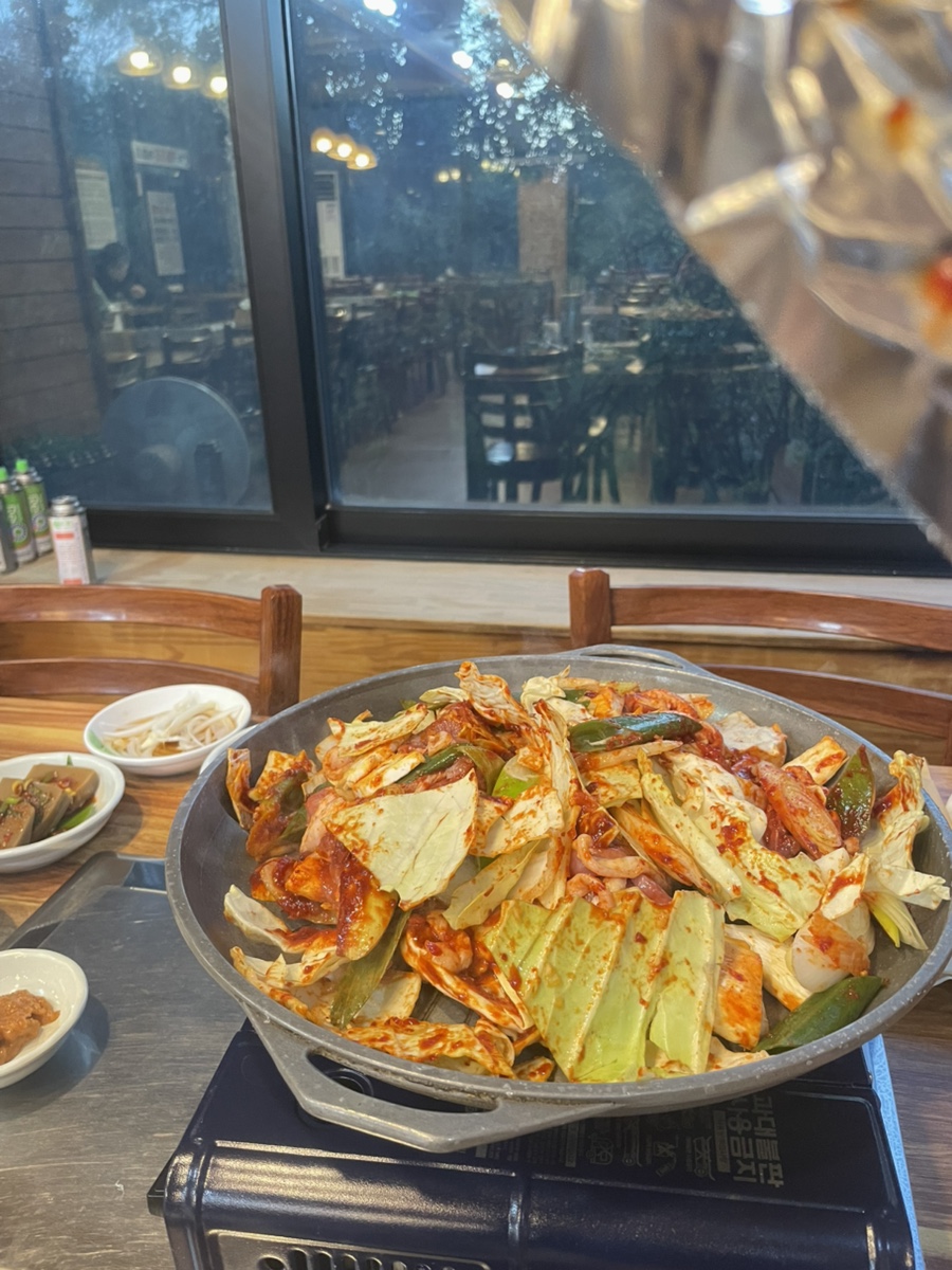 칡넝쿨유황오리 본점 사진 2