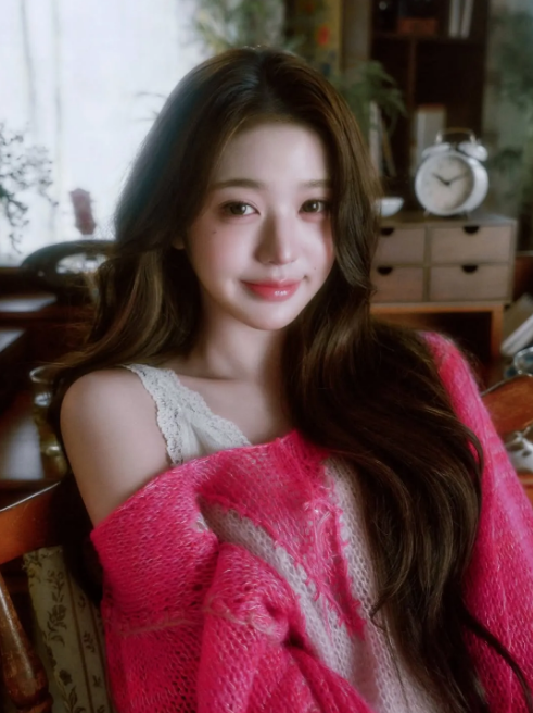 장원영 "중국 국적이라던데?" 9년째 이어진 국적 논란 진실 알고 나면 놀랍니다