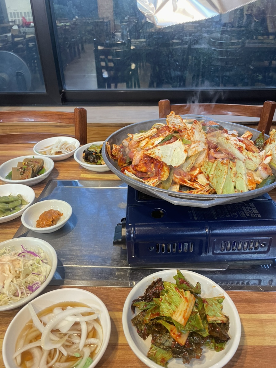 칡넝쿨유황오리 본점 사진 4
