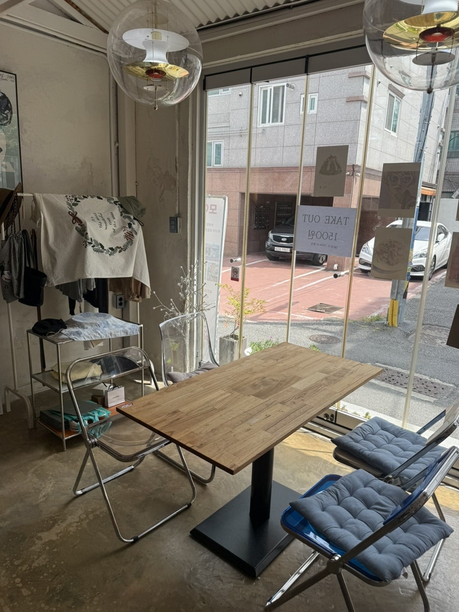 모이커피샵 사진 2