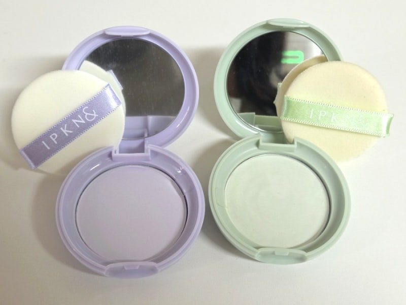 다이소 입큰 퍼스널 톤 코렉팅 블러 팩트 라벤더 그린 비교