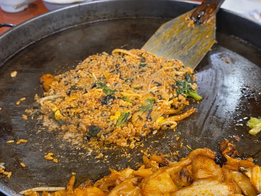 명동1번지닭갈비 사진 3