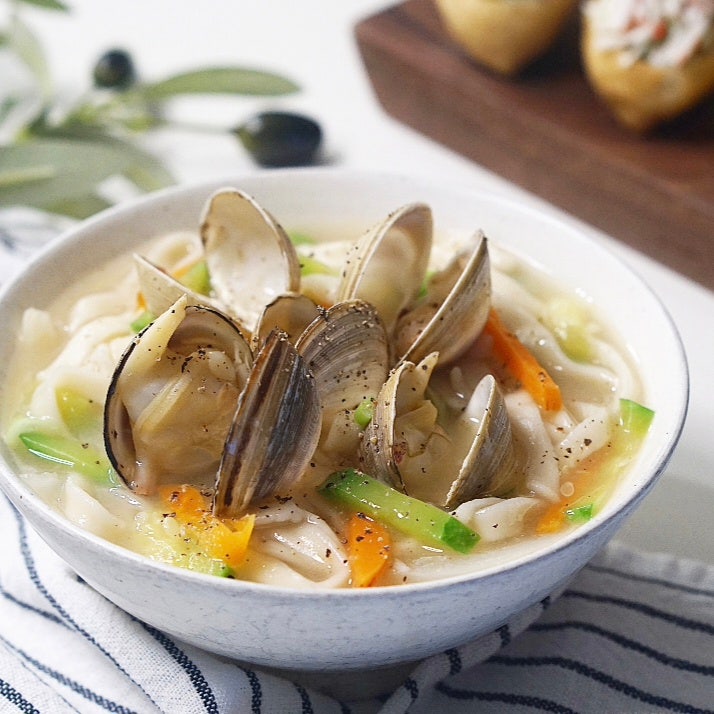 칼국수 레시피 집에서도 실패 없는 동죽 해물칼국수 만드는법