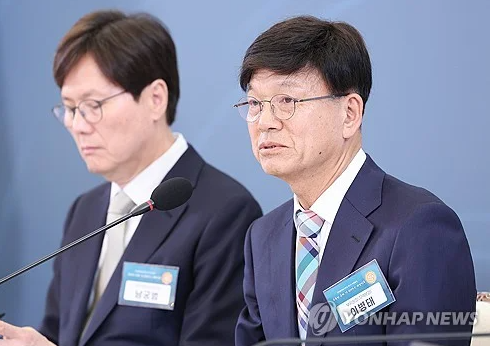 靑, '5·18이 성역됐다' <b>이병태</b>에 공개 경고…"부적절 처신"