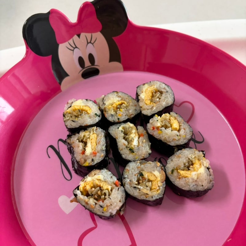 두 돌 아기 저염 무염 유아식 - 치즈 계란 멸치 아기 꼬마김밥. 영양소와 맛 둘 다 챙기는 외....