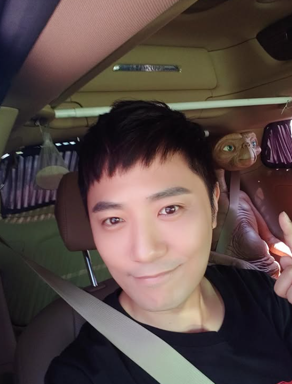 배우 진구 프로필 나이 학력 아내 자녀부터 신입사원 강회장 강재성 근황까지