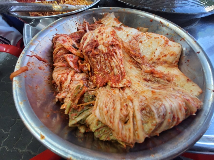 싹쓰리솥뚜껑김치삼겹살 중계역점 사진 4