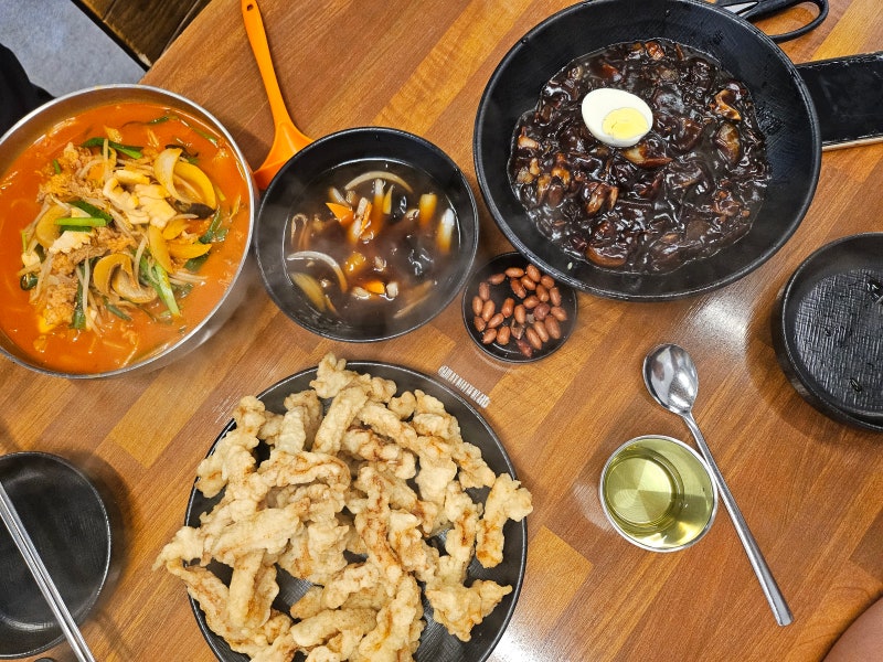 여수 중국집 추천 라이라이 유린기 차돌짬뽕 맛집