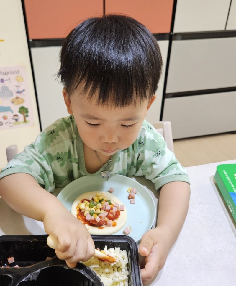 세돌 요리놀이 뽀로로 DIY 콤비네이션 피자 만들기 오감놀이·교육효과까지