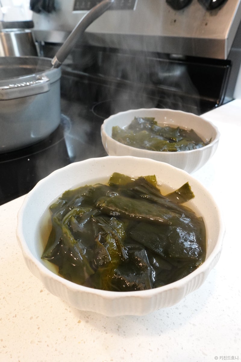미역국 끓이는 법 | 멸치다시마 육수로 끓이는 맑은 미역국