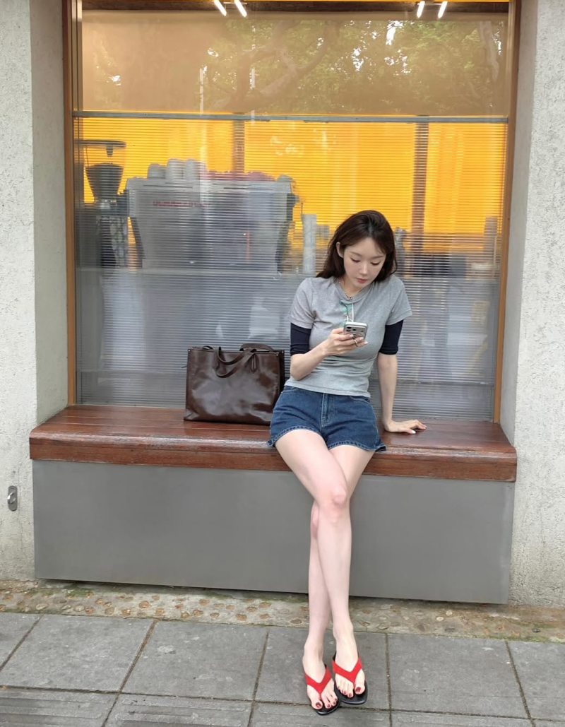 강민경 사복 패션 알아보기 :: 아비에무아 편