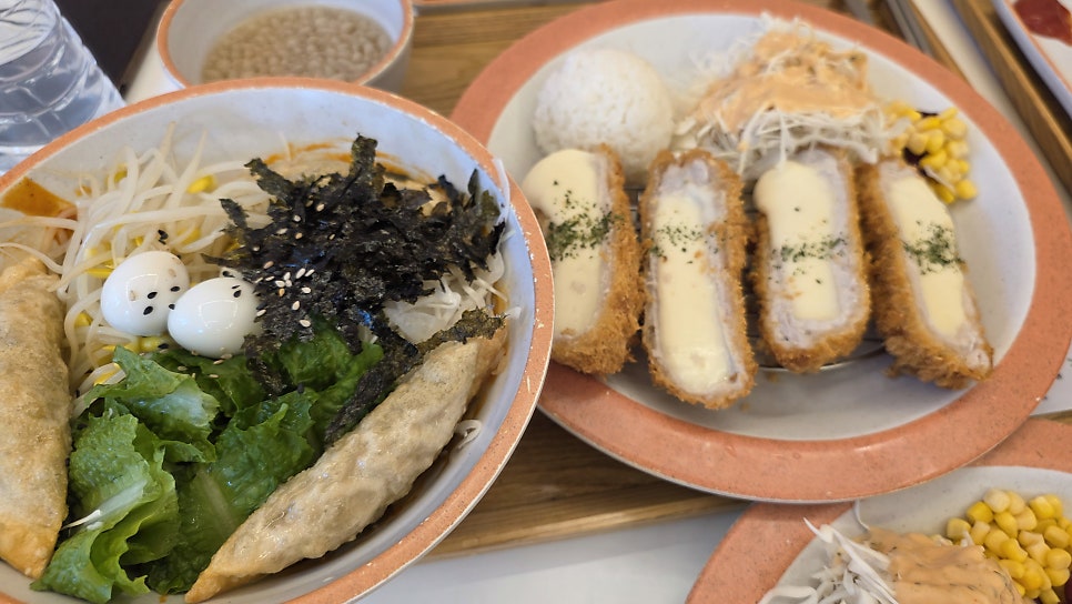 윤가츠당 용봉본점 사진 6