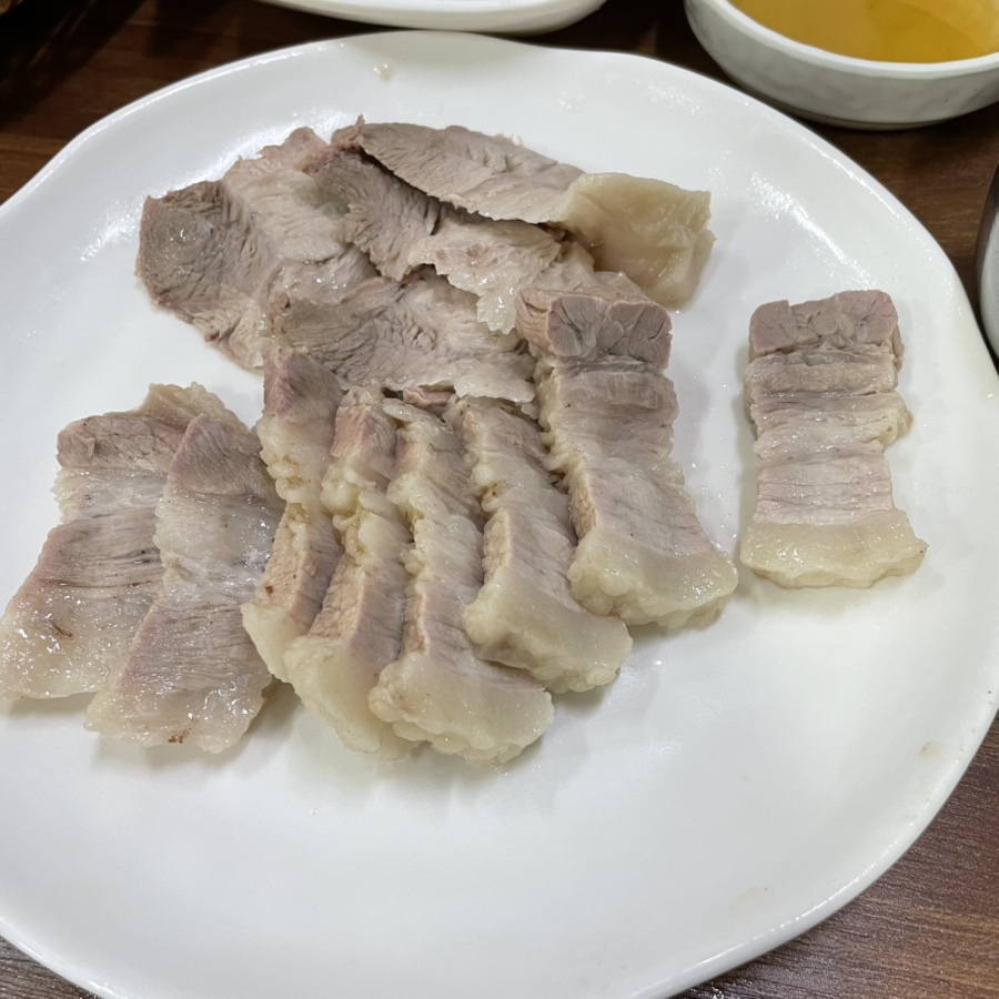 진미돼지국밥 사진 4