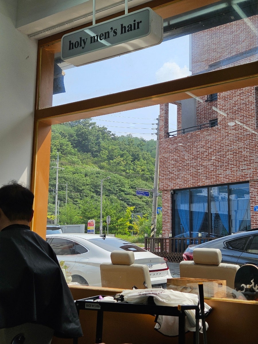 홀리맨즈헤어 구미옥계점 사진 4