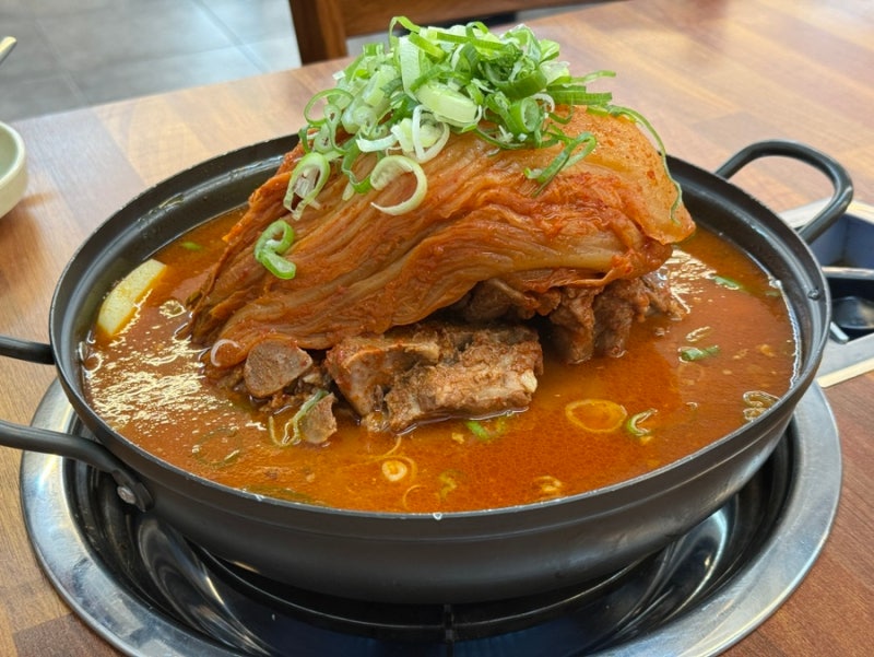 대전 둔산동 시청 근처 맛집 '노걸대감자탕' 솔직후기