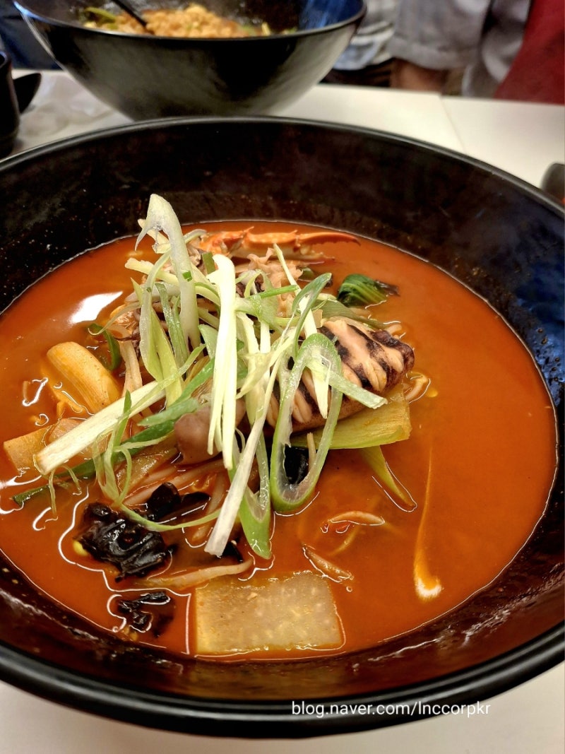 유튜브 할명수 박명수 출연 상암동 수제 해장라면 맛집 용수라면