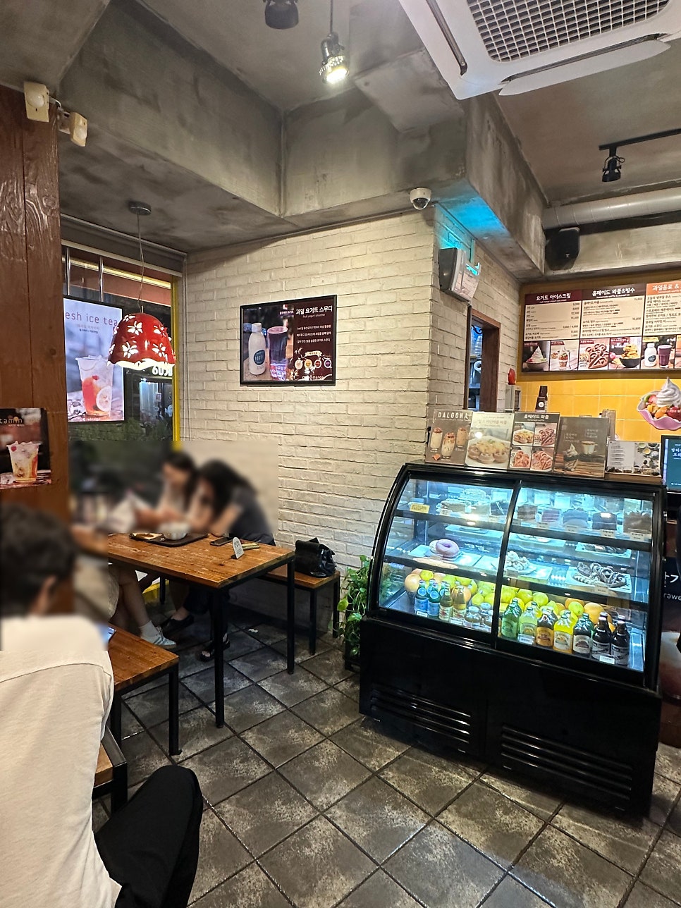 레드망고 신당점 사진 3