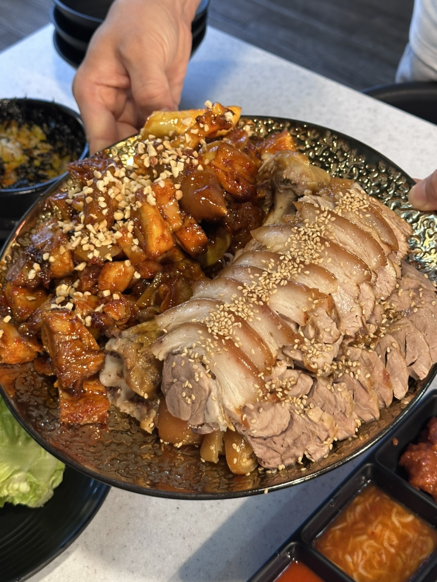 삶오로지다족발 수완점 사진 1