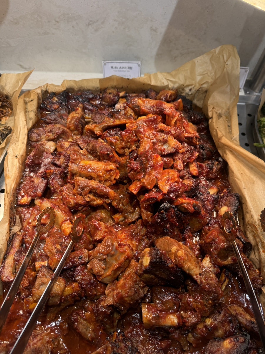 애슐리퀸즈 롯데아울렛광주수완점 사진 6