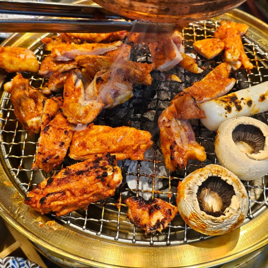화담숯불닭갈비 춘천본점 사진 2