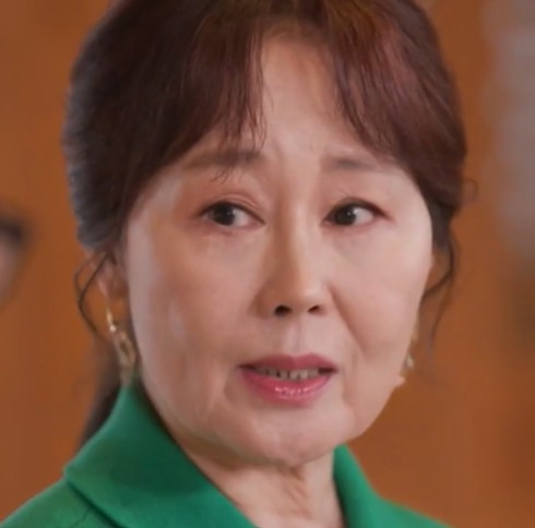 '짱구 엄마' <b>강희선 성우</b> 별세…47차 항암에도 마이크 놓지... 