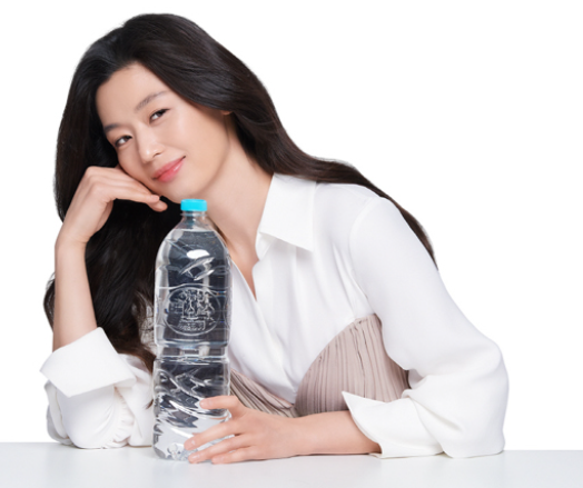농심 백산수 무라벨 1L 48병, 한 달 마셔본 솔직 후기 — 생수 정기배송 끝낸 이유