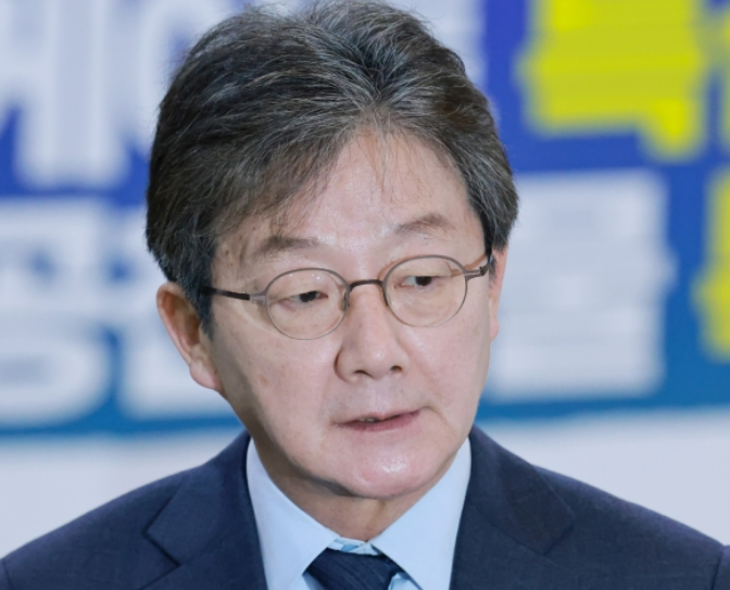 유승민, 정치 재개하자마자 경찰 입건…딸 '31세 교수' 특혜 임용의 진짜 쟁점은 이것입니다