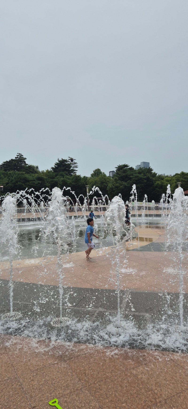 송도 놀이터+물놀이를 한번에 아이와 주말에 갈만한 곳; 바닥분수 개장 해돋이공원, 주차정....