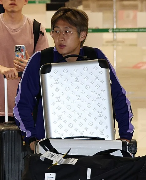 "제몫을 더 해야했다" 이강인 귀국 후 첫 입 열었다…탈락 팀에서 혼자 베스트11 뽑힌 남자의 ....