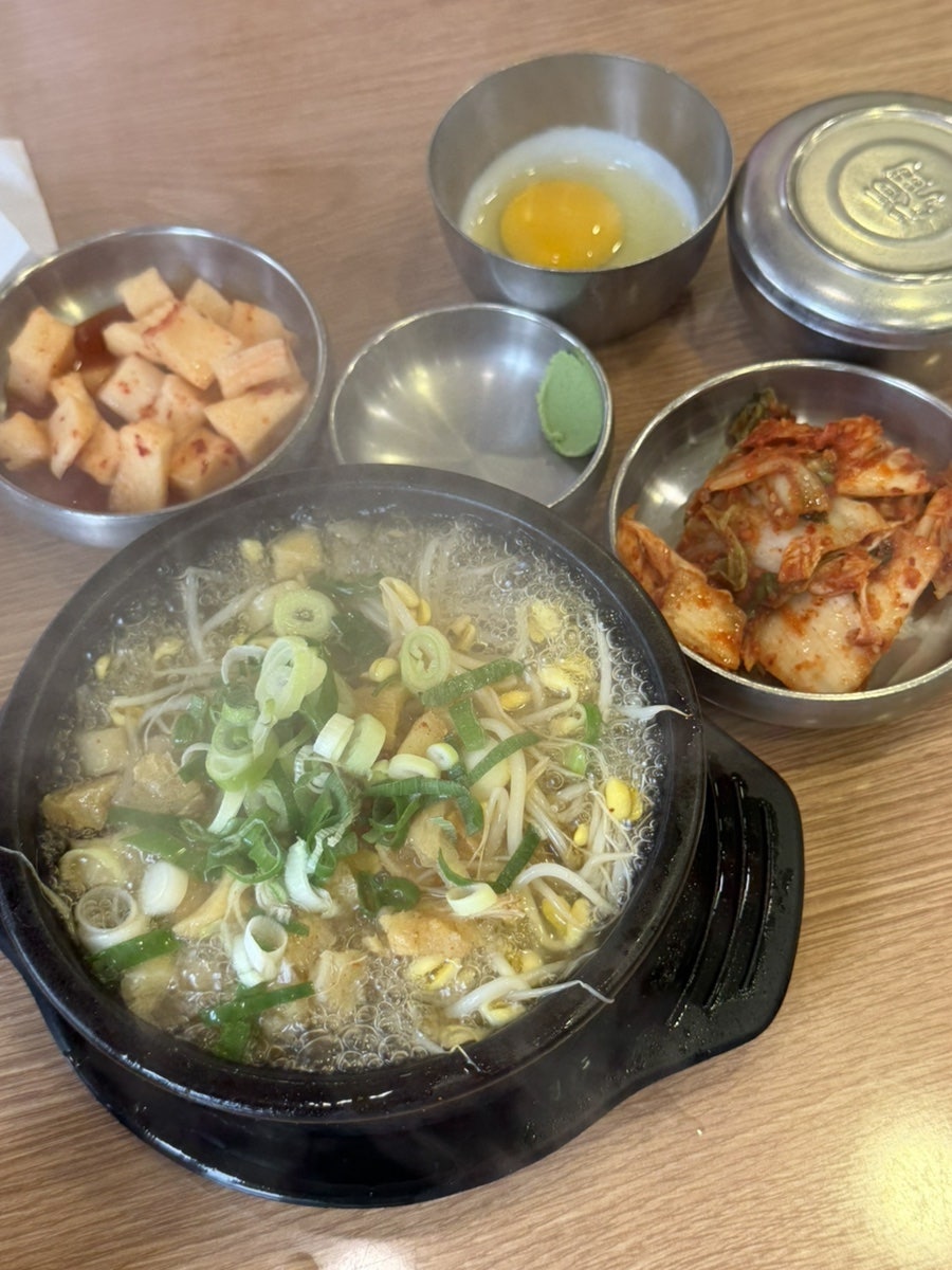 전주콩뿌리콩나물국밥 도곡점 사진 3