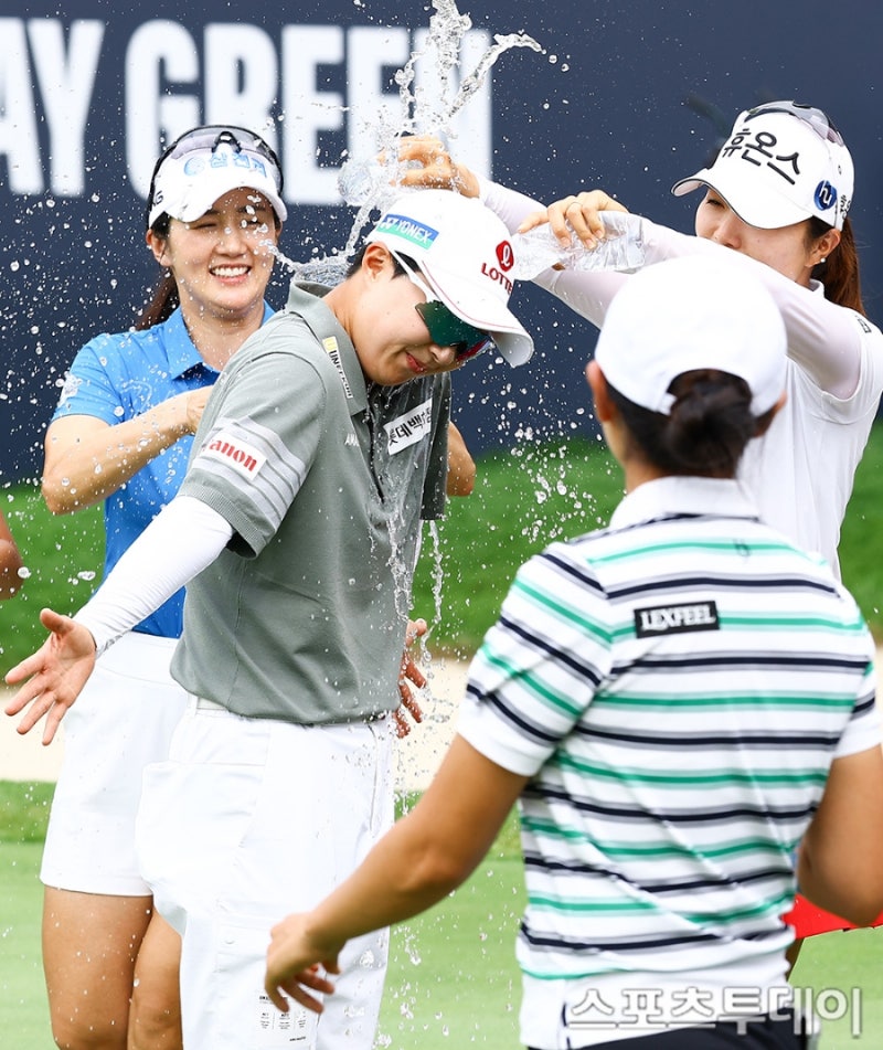 골프 선수 김효주 프로 프로필 퍼터 키 KLPGA 투어 2026년 제16회 롯데 오픈 역전 우승 상금
